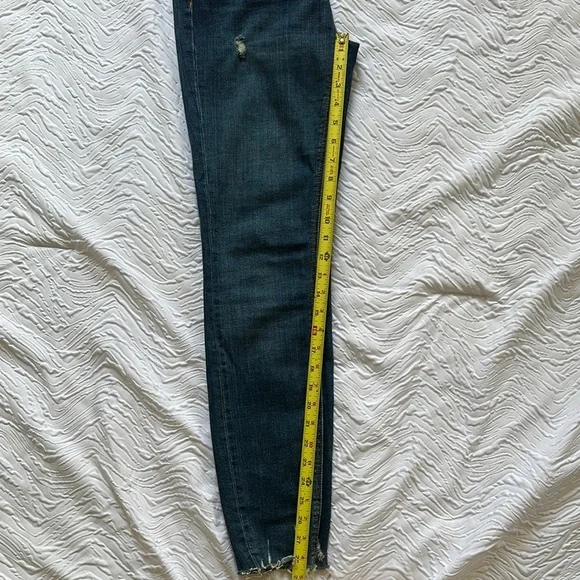 Zara Women's Blue Jeans - Picture 6 of 6